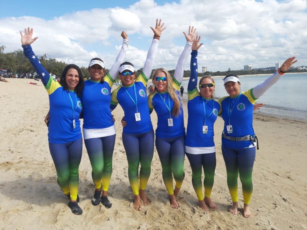 equipe mana brasil de canoa polinésia