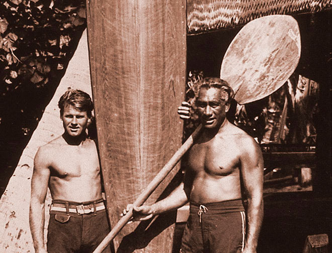 Tom Blake e Duke Kahanamoku no Havaí dos anos 30