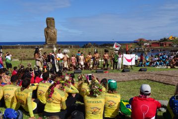 Cerimônia de abertura do Pan-Americano de Va'a em rapa Nui.
