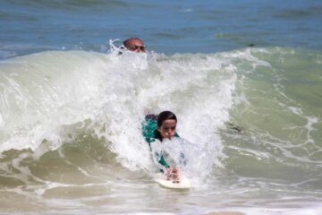 surfe de peito para crianças
