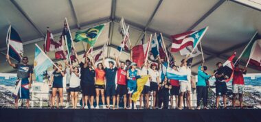 Desfile das nações abre o Mundial da ISA em Porto Rico