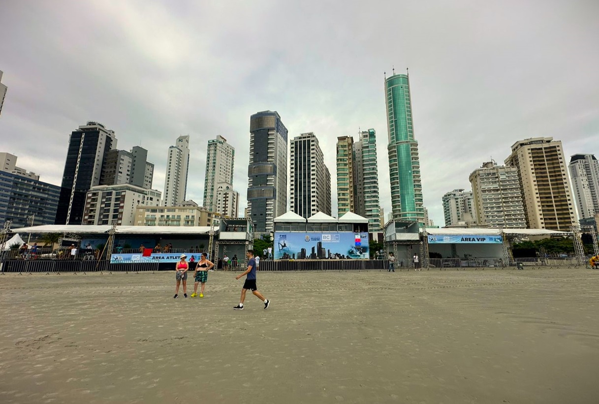 Balneário Camboriú pronta para o Brasileiro de SUP - Aloha Spirit Mídia