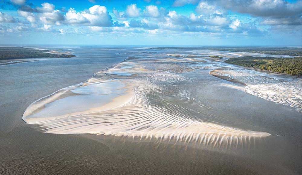 Canoa havaiana impulsiona pesquisa sustentável de microplásticos na Amazônia