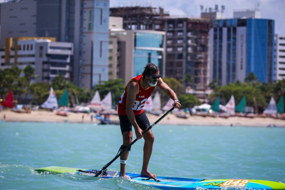 BLACK MEDAL SUP RACE