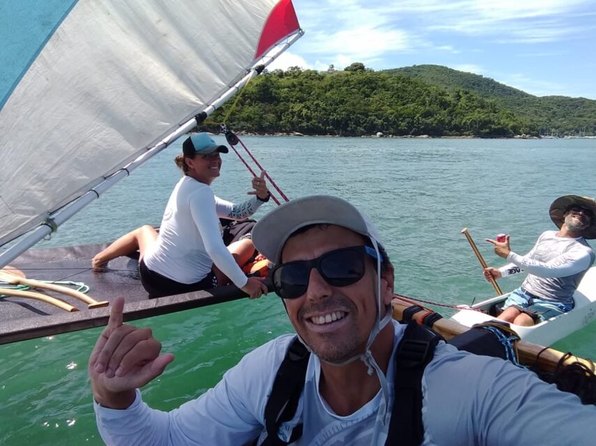 a canoa que nos conectca