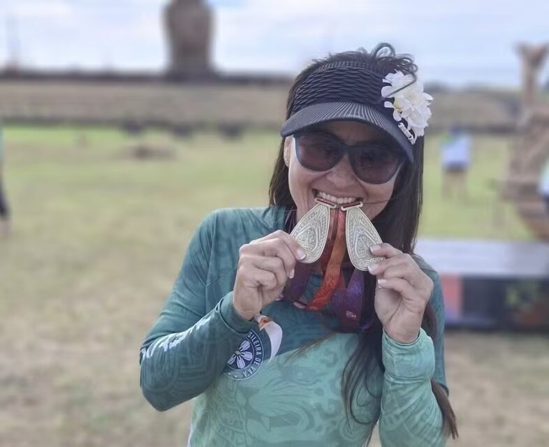 Rie Nagasako acidente de canoa havaiana quebra-mar